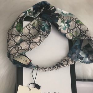 Gucci headband